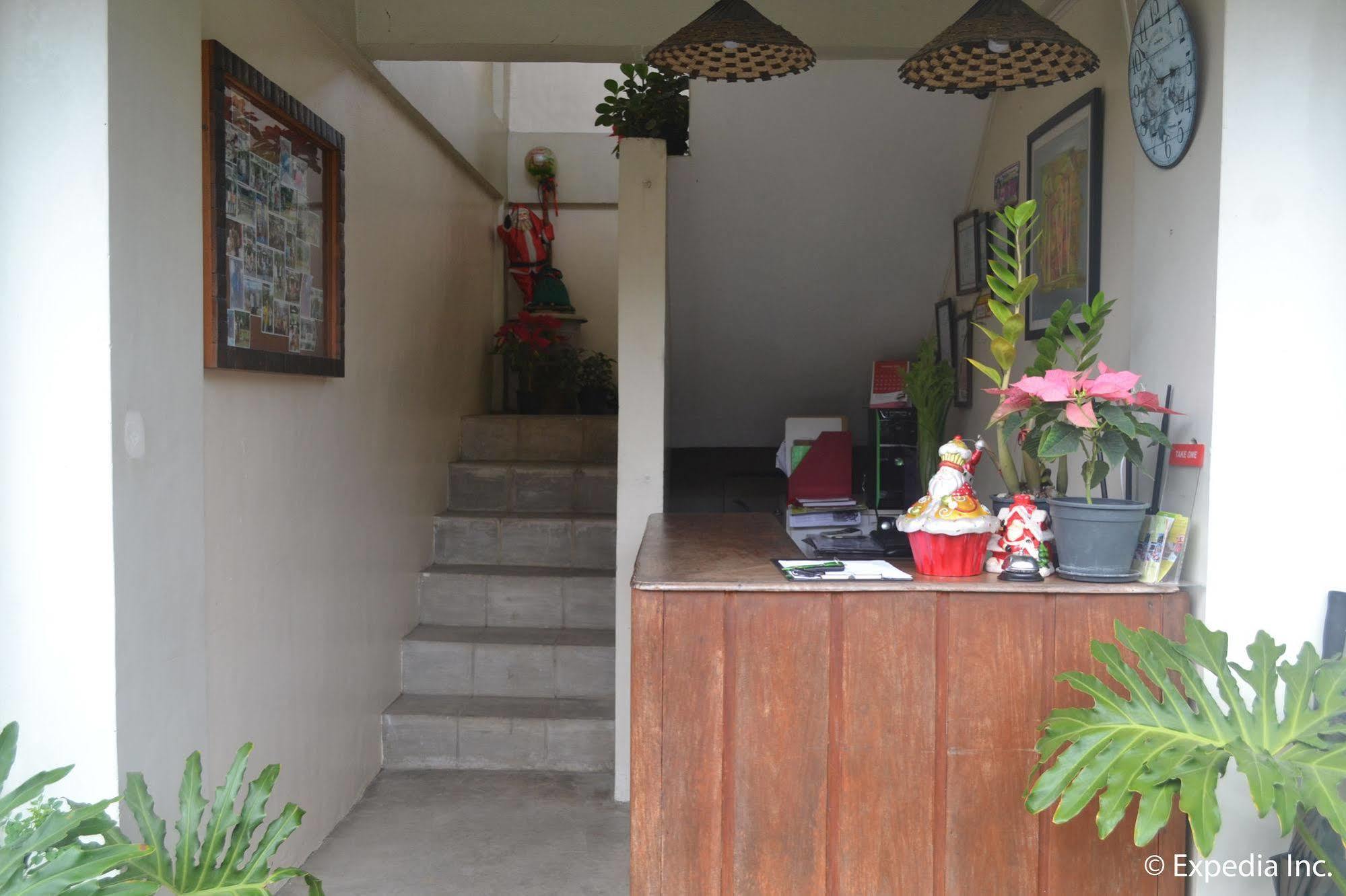 Lazea Tagaytay Inn Tagaytay City Buitenkant foto
