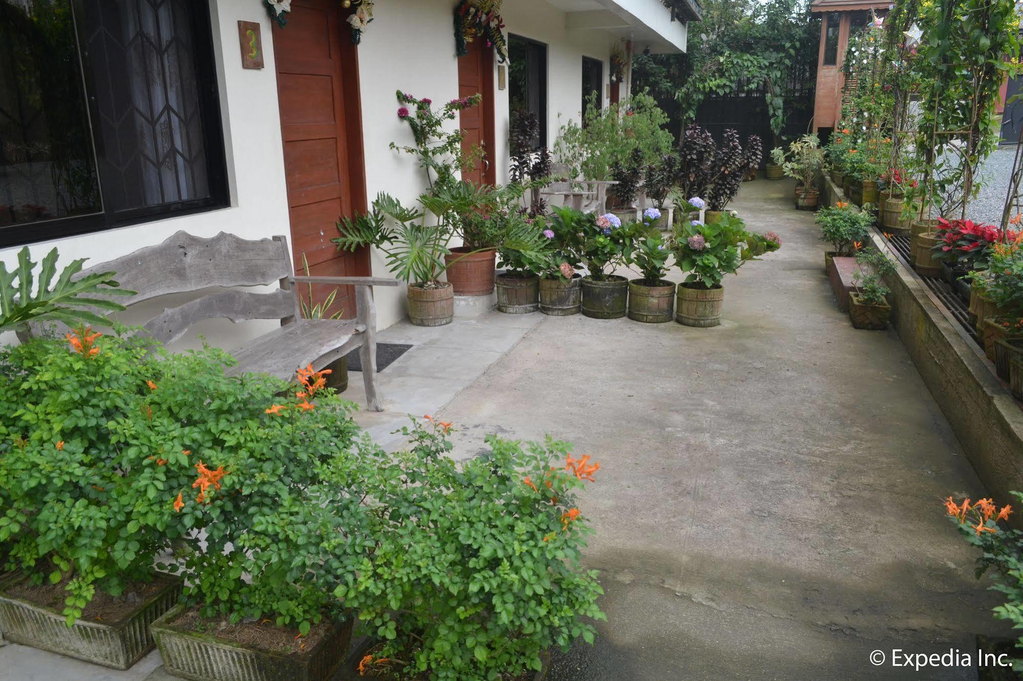 Lazea Tagaytay Inn Tagaytay City Buitenkant foto